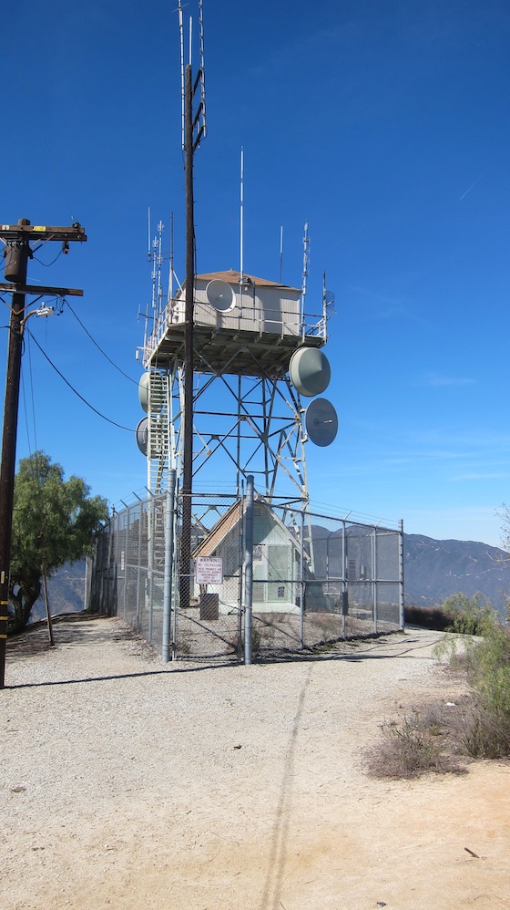 Lots of antennas up on this hill that cover the Pasadena, Glendale and Altadena, CA vicinity. Photo credit: Tim Carter, W3ATB