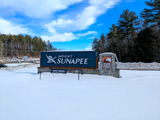 lake sunapee state park sign