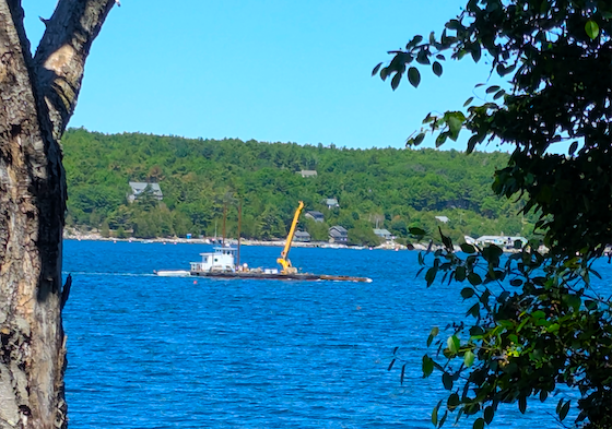 somes sound work barge